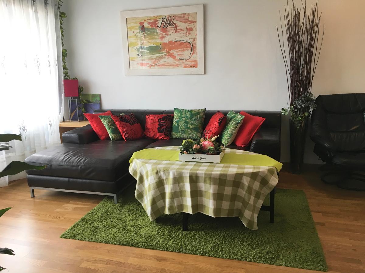 Apartment Familiar Барселона Екстер'єр фото